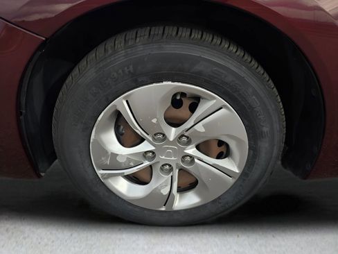 Used 2013 Honda Civic LX image 9