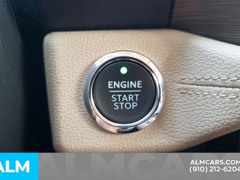 Used 2024 Ford Expedition Max Limited image 11