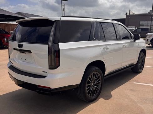 Used 2025 Cadillac Escalade Sport Platinum w/ LPO, Floor Liner Package image 8