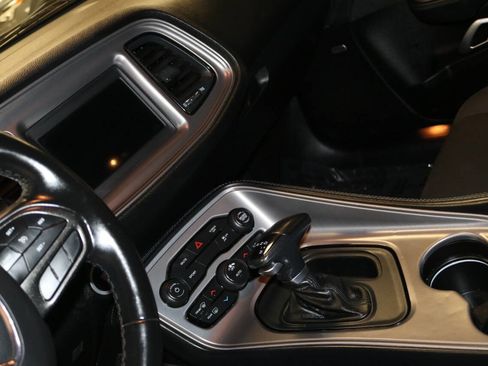 Used 2023 Dodge Challenger SXT RWD image 58