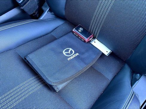 Used 2023 MAZDA CX-50 2.5 S w/ Preferred Plus Pkg image 11