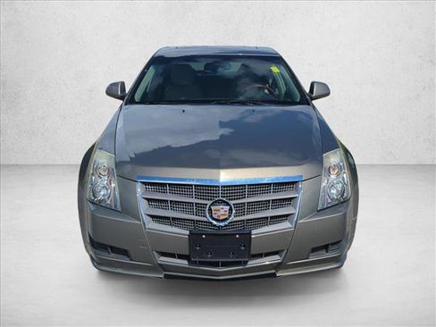 Used 2010 Cadillac CTS Luxury RWD image 2