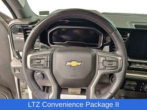 Used 2022 Chevrolet Silverado 1500 LTZ w/ LTZ Premium Package image 18