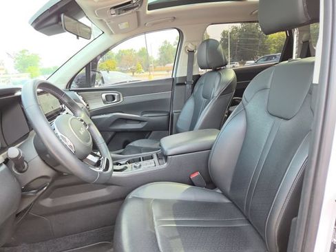 Used 2023 Kia Sorento S w/ Panoramic Sunroof Package AWD/4WD image 19