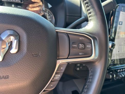 Used 2024 RAM 3500 Laramie w/ Night Edition image 19