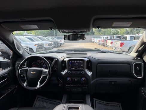 Used 2021 Chevrolet Silverado 2500 LTZ w/ LTZ Convenience Package AWD/4WD image 17