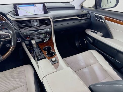 Used 2018 Lexus RX 450hL Premium image 24