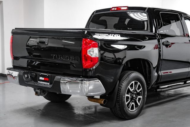 Used 2017 Toyota Tundra SR5 w/ TRD Off Road Package AWD/4WD image 11
