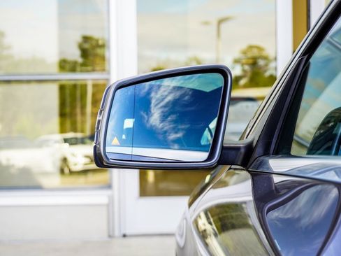 Used 2018 Mercedes-Benz CLA 250 w/ Premium Package image 14