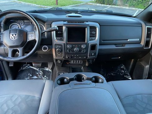 Used 2018 RAM 2500 Power Wagon w/ Luxury Group AWD/4WD image 11