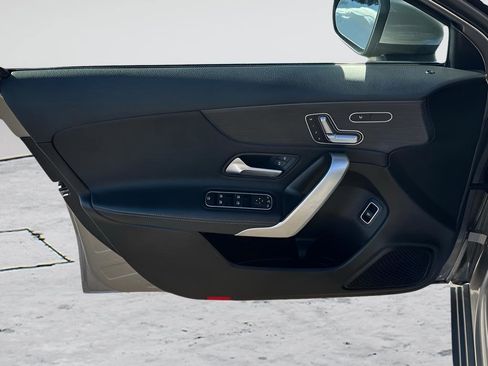 Used 2019 Mercedes-Benz A 220 4MATIC image 16