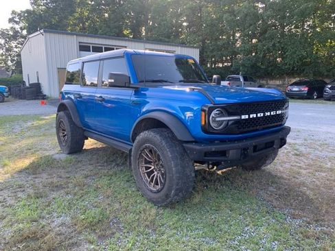 Used 2024 Ford Bronco Badlands AWD/4WD image 2