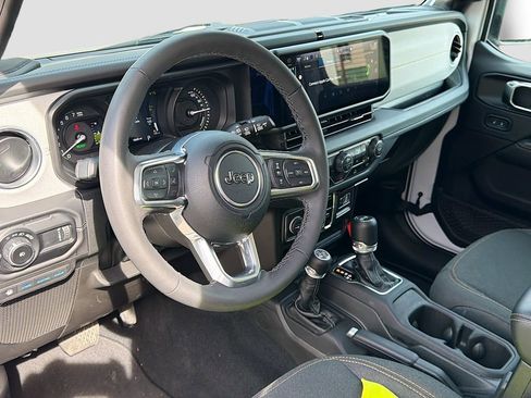 Used 2025 Jeep Wrangler Sahara 4xe image 22