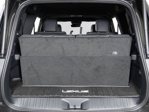 Used 2025 Lexus GX 550 image 20