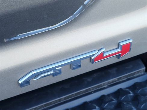 Used 2023 GMC Canyon AT4 w/ AT4 Premium Package image 11