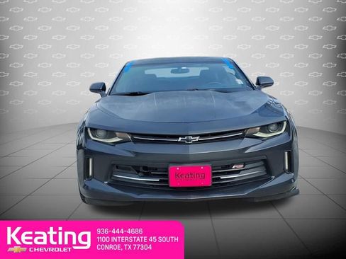 Used 2018 Chevrolet Camaro LT image 10