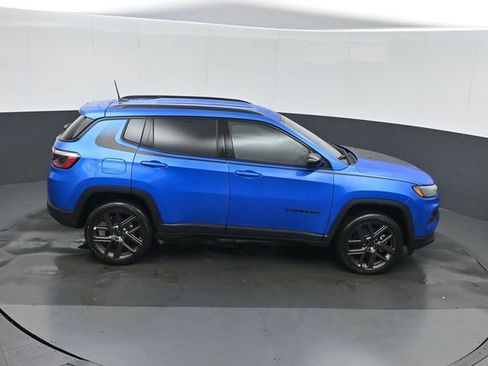 New 2026 Jeep Compass Latitude image 29