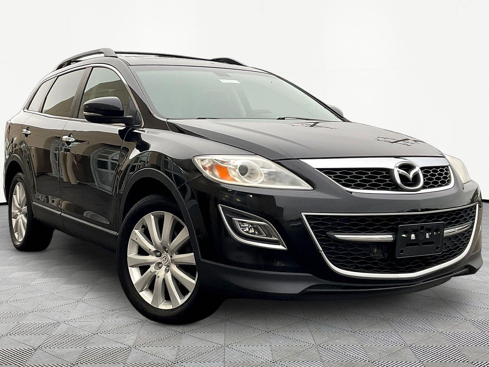 Used 2010 MAZDA CX-9 Grand Touring w/ Moonroof & Bose Audio Pkg AWD/4WD image 3
