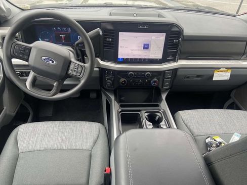 New 2026 Ford F250 XLT w/ XLT Premium Package AWD/4WD image 11