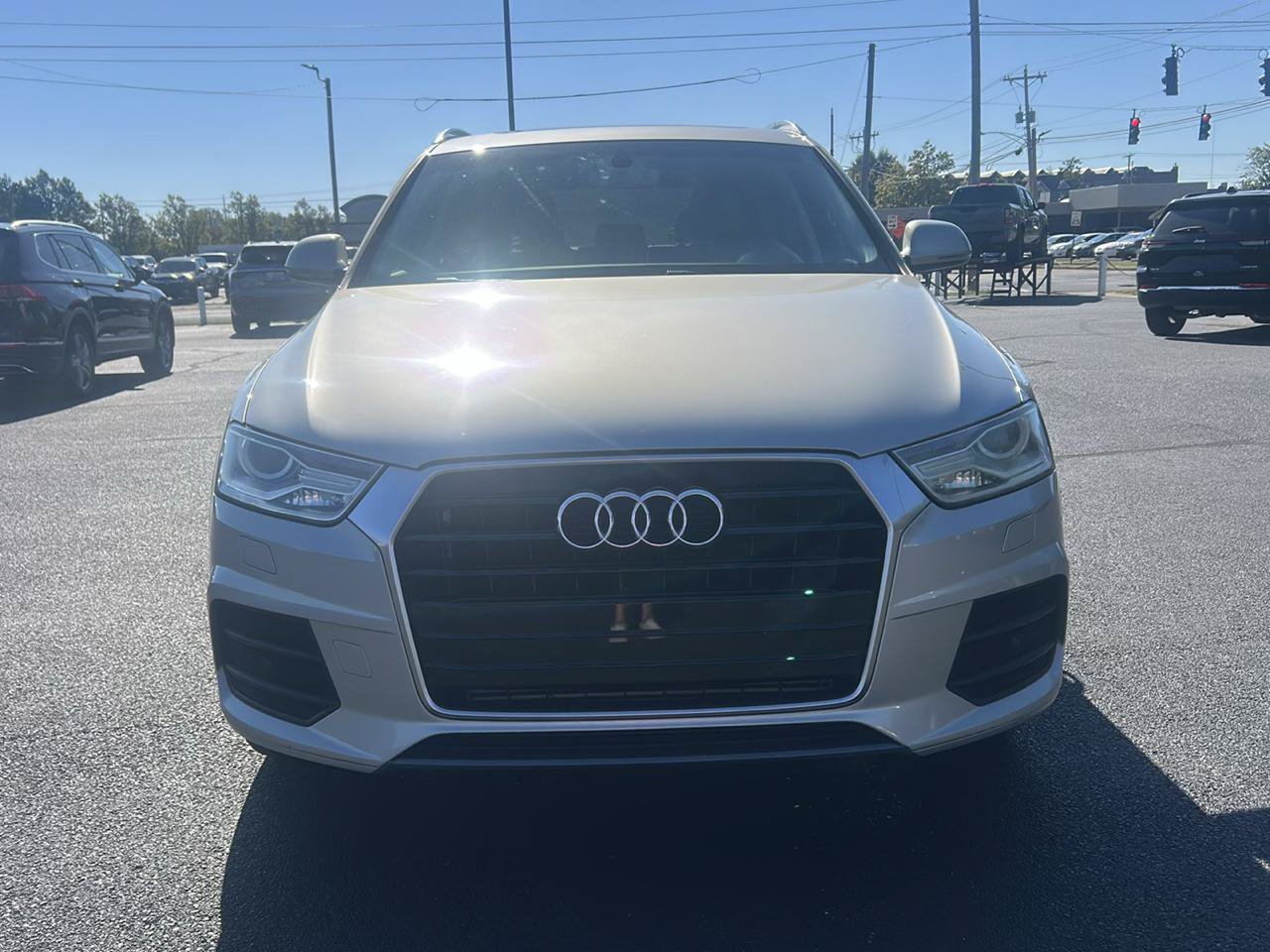 Used 2016 Audi Q3 2.0T Premium Plus FWD image 2