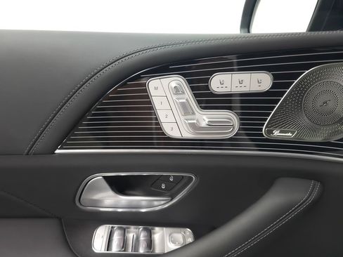 Certified 2025 Mercedes-Benz GLS 63 AMG 4MATIC image 6
