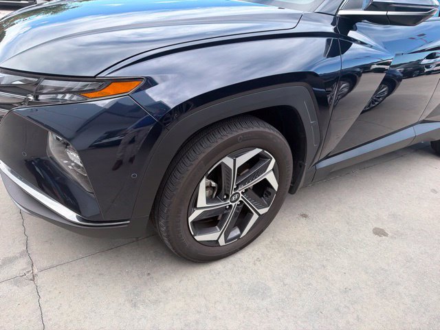 Used 2023 Hyundai Tucson Limited w/ Cargo Package AWD/4WD image 2