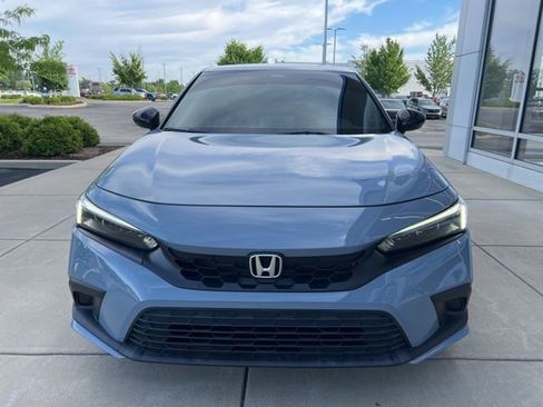 Used 2023 Honda Civic Sport image 9