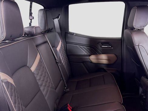 New 2026 GMC Canyon Denali image 29