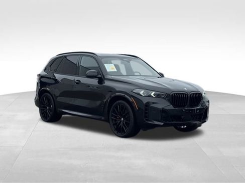Certified 2024 BMW X5 xDrive40i w/ M Sport Package image 11