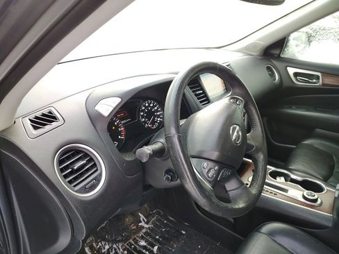 Used 2019 Nissan Pathfinder Platinum image 13