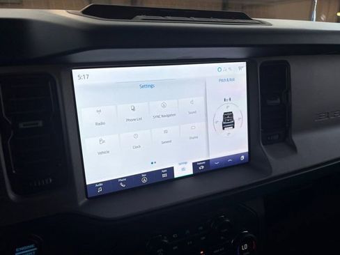 Used 2024 Ford Bronco Outer Banks w/ Sasquatch Package image 9