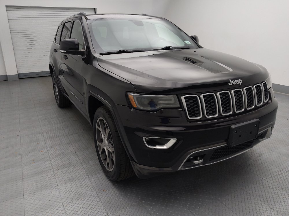 Used 2018 Jeep Grand Cherokee Limited AWD/4WD image 14