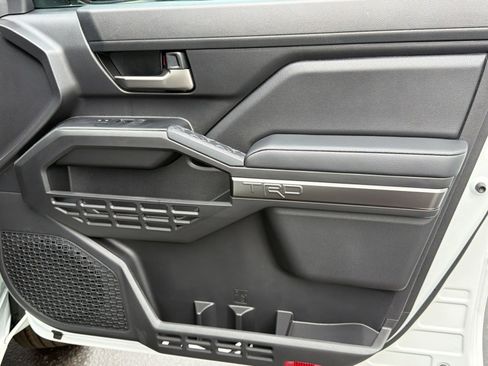 Used 2026 Toyota Tacoma TRD Sport RWD image 33