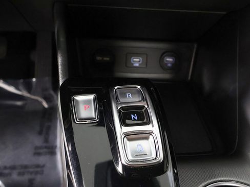 Used 2023 Hyundai Sonata SE FWD image 39