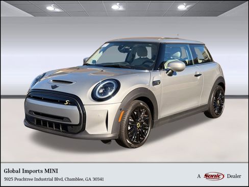Certified 2024 MINI Cooper SE image 1