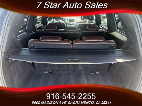Used 2015 Mercedes-Benz GL 550 4MATIC image 23