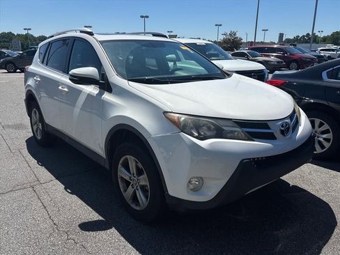 Used 2015 Toyota RAV4 XLE FWD image 4