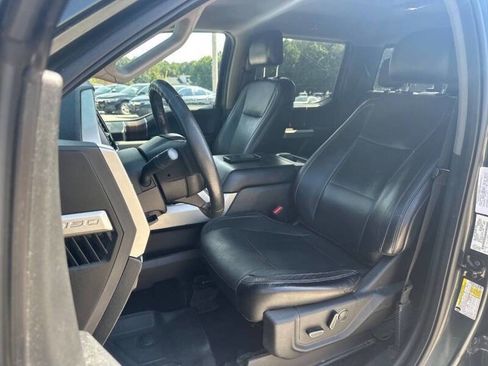 Used 2015 Ford F150 Lariat AWD/4WD image 14