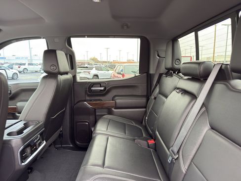 Used 2019 GMC Sierra 1500 SLT w/ SLT Premium Plus Package image 35