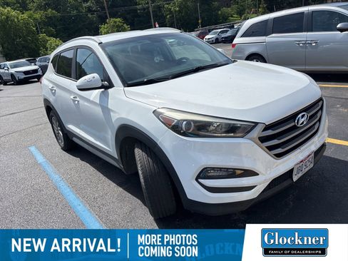 Used 2018 Hyundai Tucson SEL FWD image 3