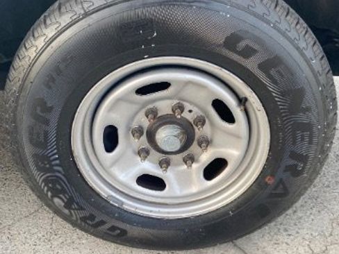 Used 2017 Ford F250 XL image 25