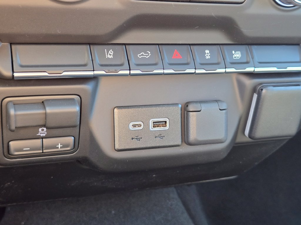 New 2026 Chevrolet Silverado 2500 Custom w/ Custom Convenience Package AWD/4WD image 18