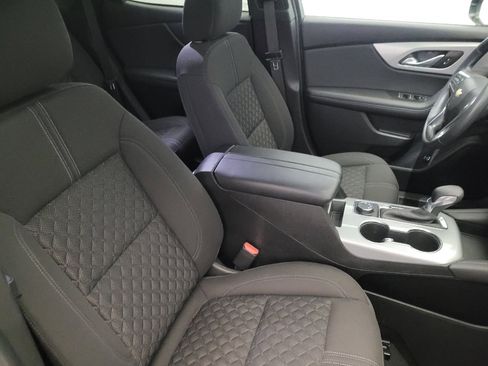 Used 2022 Chevrolet Blazer LT image 21