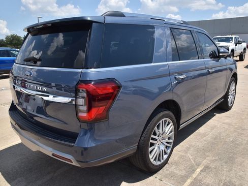 Used 2023 Ford Expedition Limited RWD image 7
