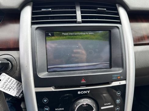 Used 2012 Ford Edge Limited w/ Trailer Tow Package FWD image 29