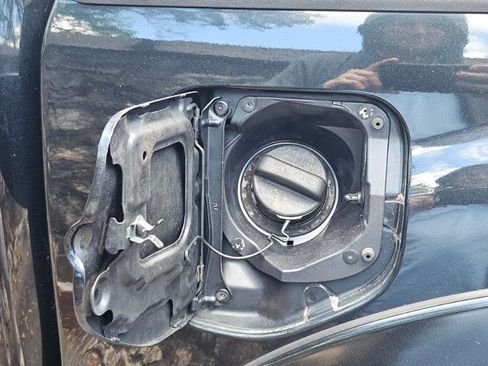Used 2009 Toyota Tacoma PreRunner RWD image 32