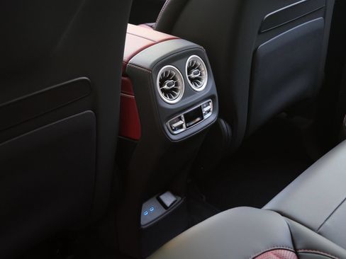 Used 2025 Mercedes-Benz G 63 AMG 4MATIC image 20