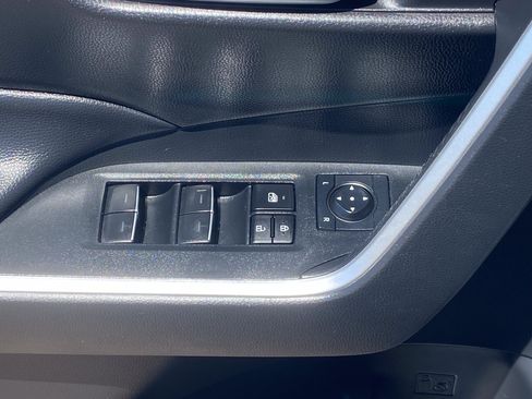 Used 2024 Toyota RAV4 XLE FWD image 19