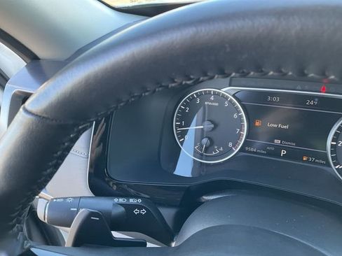 Used 2024 Nissan Pathfinder SL image 22