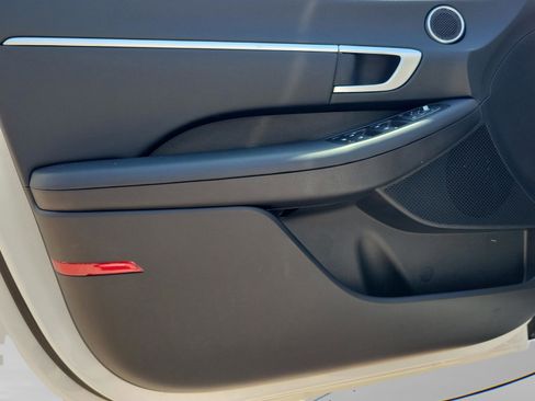 New 2025 Hyundai Sonata SEL image 6